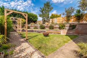 Photo 17- click for photo gallery